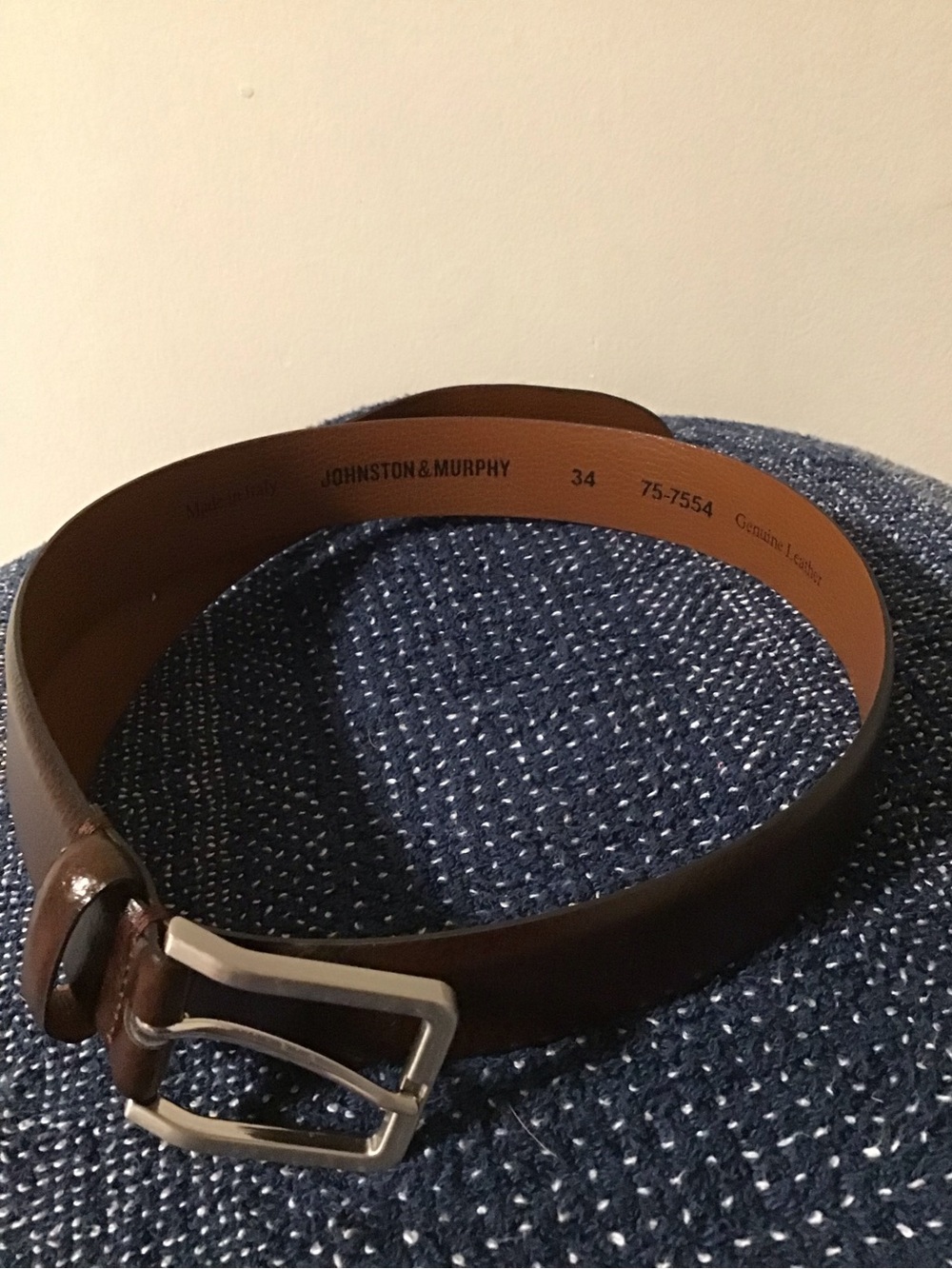 Johnston & Murphy Brown Leather Men’s Belt with Polished Silver Buckle